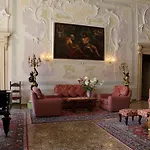 La Residenza Отель