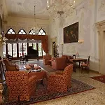 La Residenza 2*