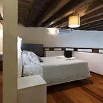 拉瑞扎酒店 2* 威尼斯