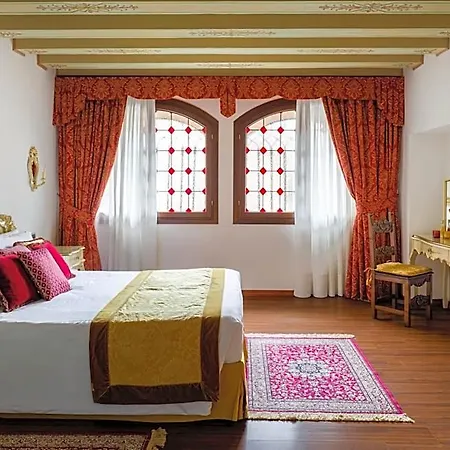 فندق لا ريزيدنزا