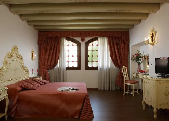 Отель La Residenza 2*